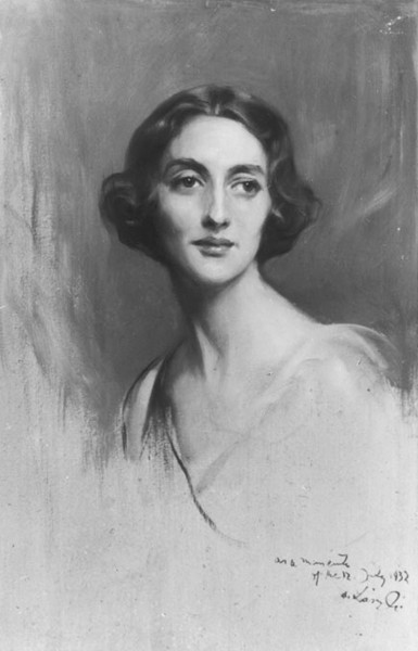 Bathurst, Mrs William Ralph Seymour, née Helen Heathcoat-Amory 111090